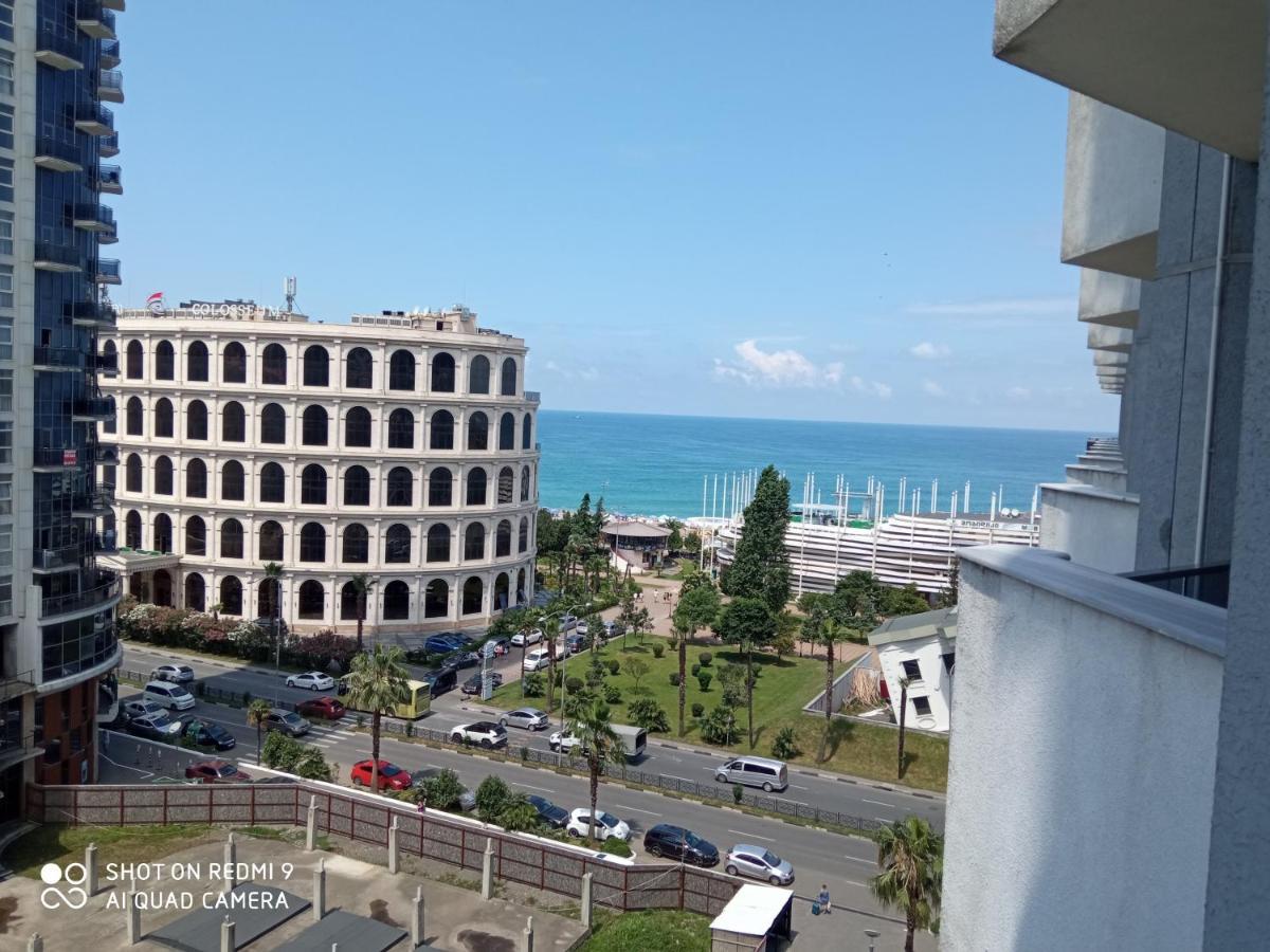 Apartments Batumi Батуми Екстериор снимка