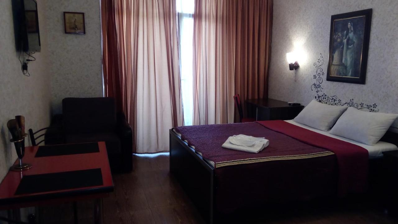 Apartments Batumi Батуми Екстериор снимка